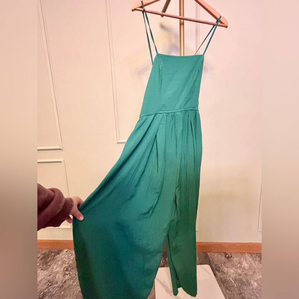 HALARA *NWT* Large Spaghetti Strap Jumpsuit in Quiet Emerald Green MSRP $69.95 - Picture 3 of 5